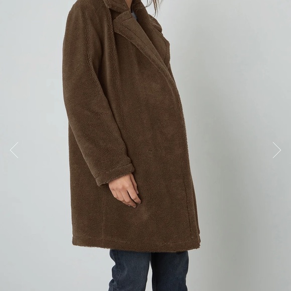 Christine Faux Sherpa by Velvet Size Medium Color Olive - Picture 6 of 7